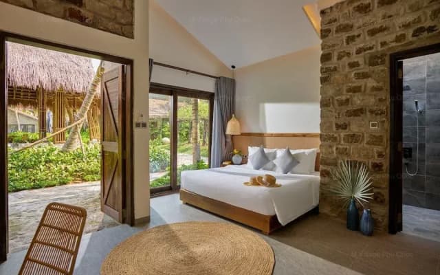 M Village Resort & Spa - photo 2