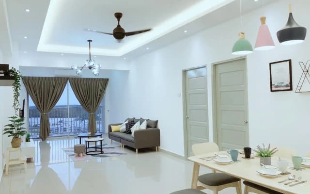 Jyuraku homestay 聚乐屋民宿 The venus sitiawan - photo 3