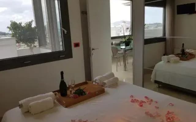 Acropolis at Home: Loft with a View - photo 2