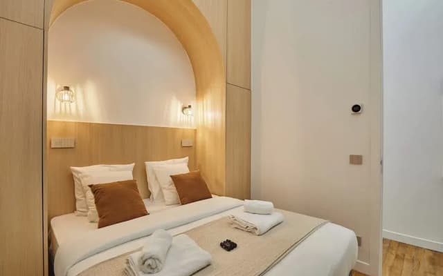 Saint Honore Luxury Apartment With AC - photo 2