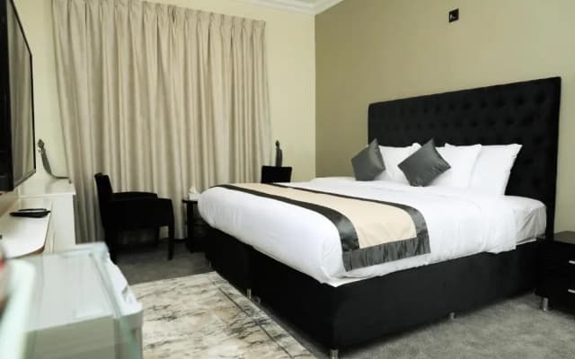Sea Shore Hotel Apartment Khorfakkan - photo 2