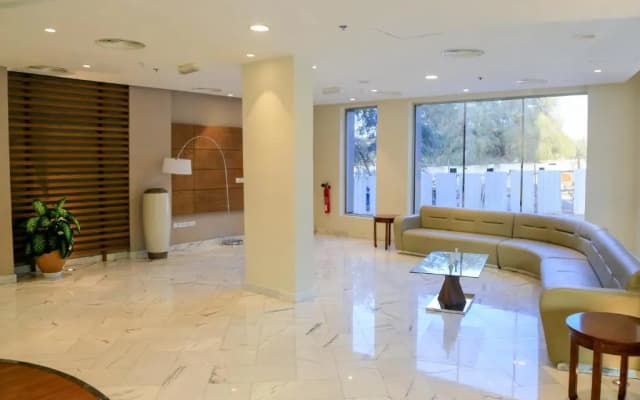 Muscat Inn Hotel - photo 2