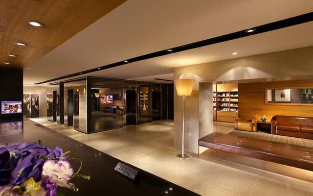 Nathan Hotel - photo 2
