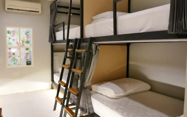 Baan Na Hostel - photo 2