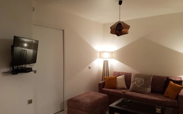 Apartment With one Bedroom in Paris, With Wifi - photo 5