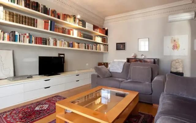 Letsgo Diagonal Avenue Apartment Balmes - photo 4