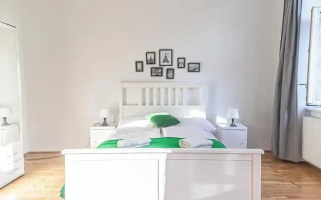 3BR Belvedere Bookable for Long Stays - photo 4