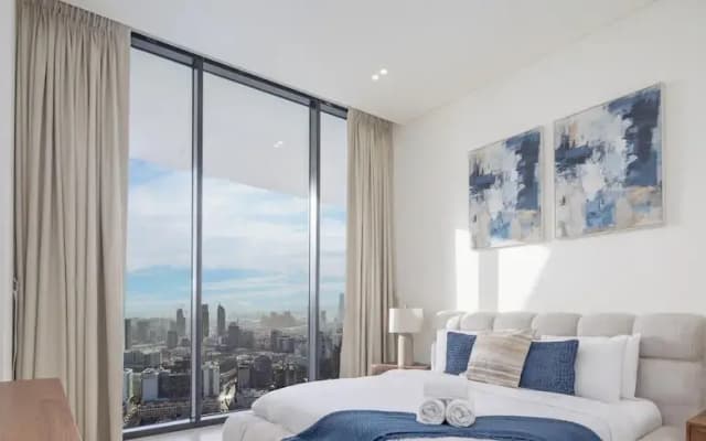 LUX  The Phantom Sky Pool Suite - photo 4