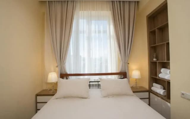 Proper Apartments In Center - photo 2