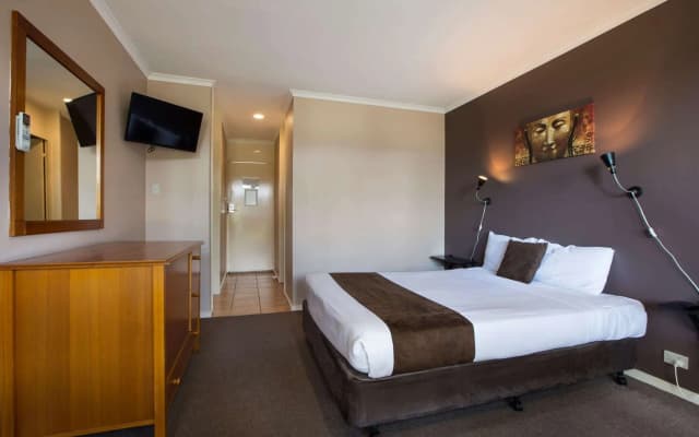 Burvale Hotel - photo 4