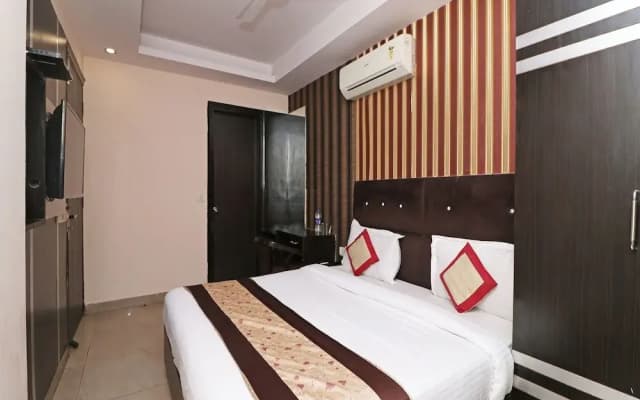 Blue Pearl Hotel - photo 4