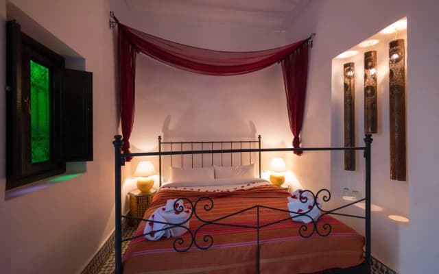 Riad Lhena - photo 4