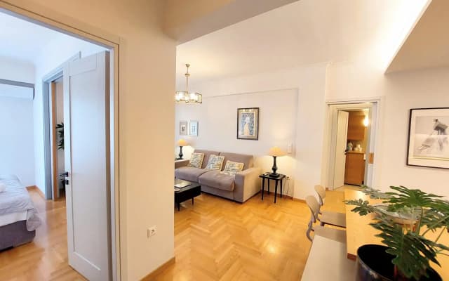 Elegant Apartment in Acropolis - photo 3