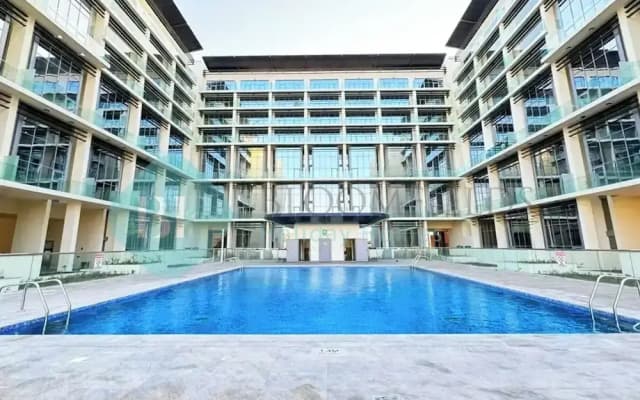Bloomfields Executive 1BR Oasis Masdar - photo 5