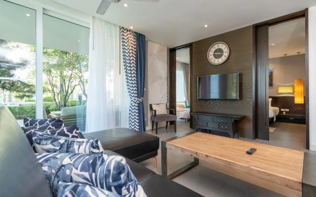 Karon Sea View Beach Apartment - photo 4