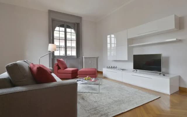 Porta Romana Apartment - photo 4