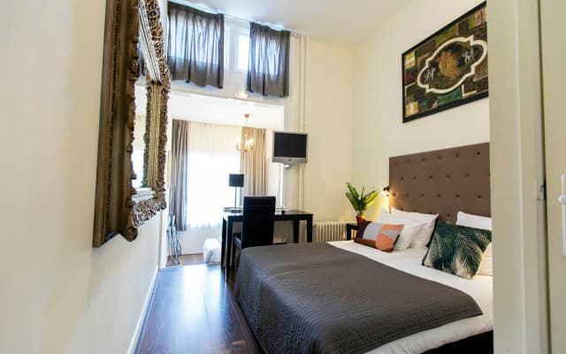 Quentin Museum Square Hotel - photo 4