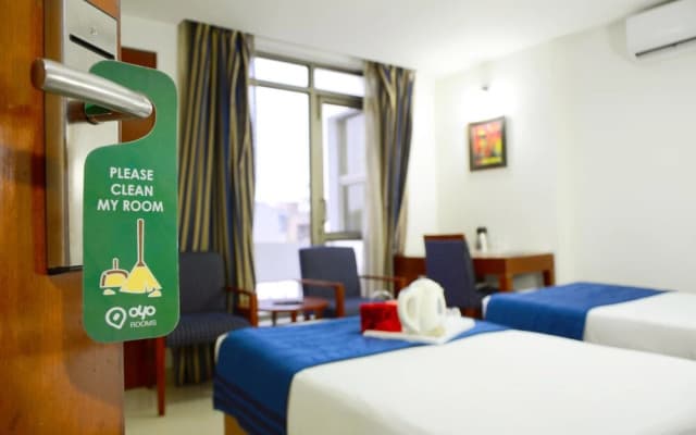 Hotel Divine Inn - photo 5