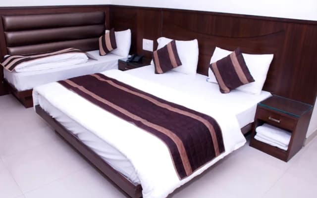 Hotel USA Delhi - photo 3