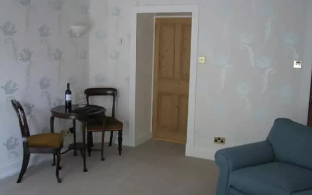 New Town Studio With Patio - photo 2