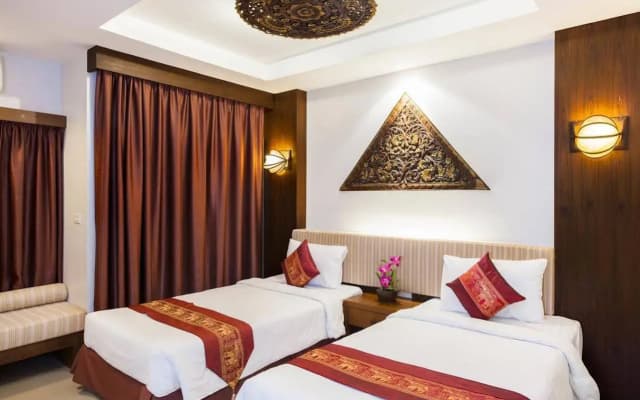 Thai Corner Hotel Patong - photo 4
