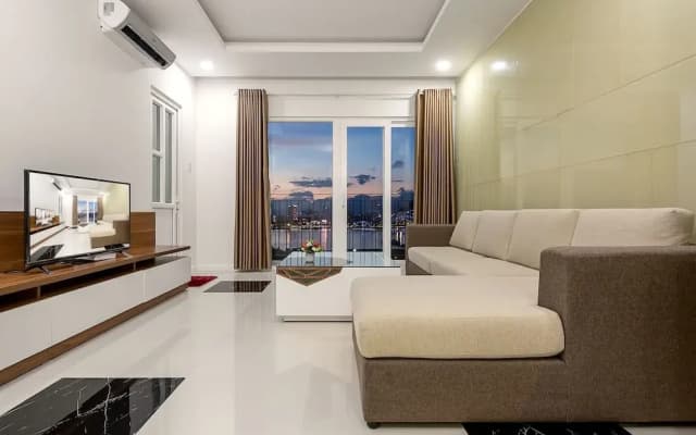 Salalem Monarchy Apartment Han Riverside - photo 3