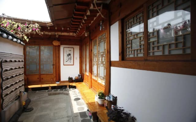 Jongro inwoo house - photo 4