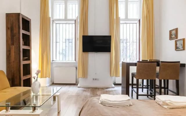 Vibrant 1br - Ideal Long Stay Accommodation - photo 3