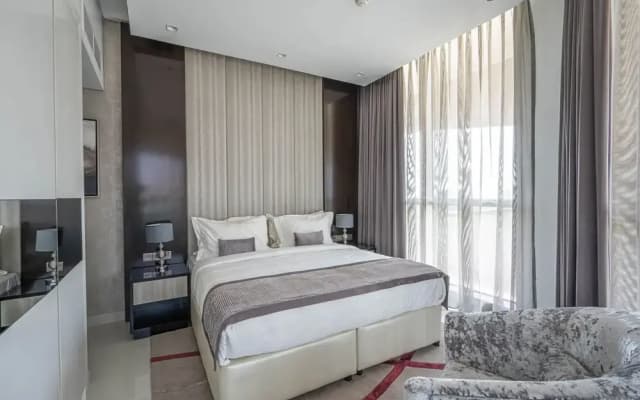 HiGuests - Damac Upper Crest - photo 4