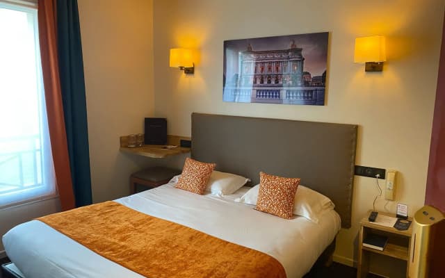 Hôtel Louvre Sainte Anne - photo 3
