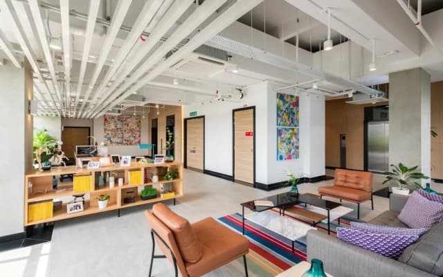 The Canvas Hotel - photo 2