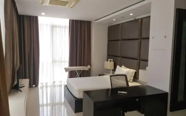 Platinum One Suites - 3 Bedroom - photo 4