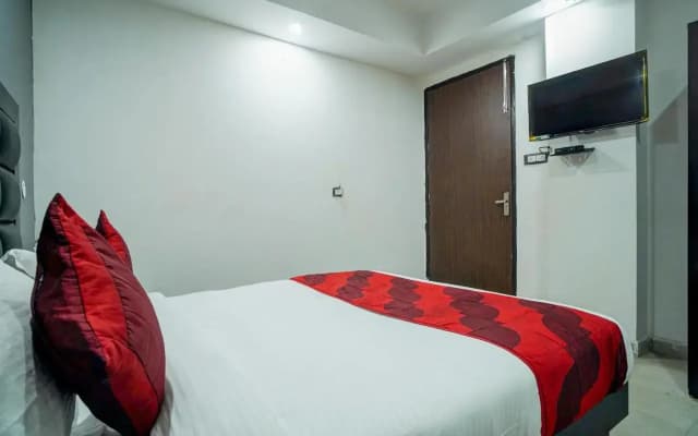 Red Snapper Hotel - photo 2