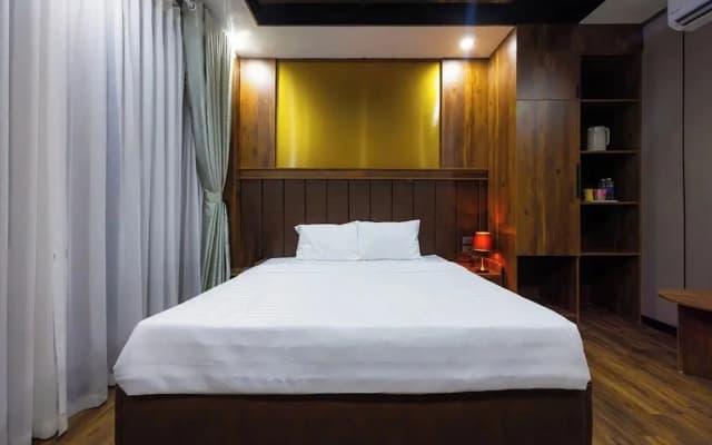 TH Luxury Hotel - photo 4
