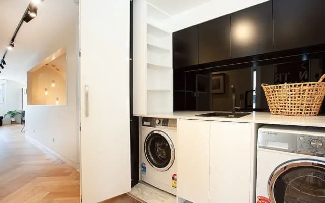 Perfect Located 2-bed With Spacious Balcony & BBQ - photo 3