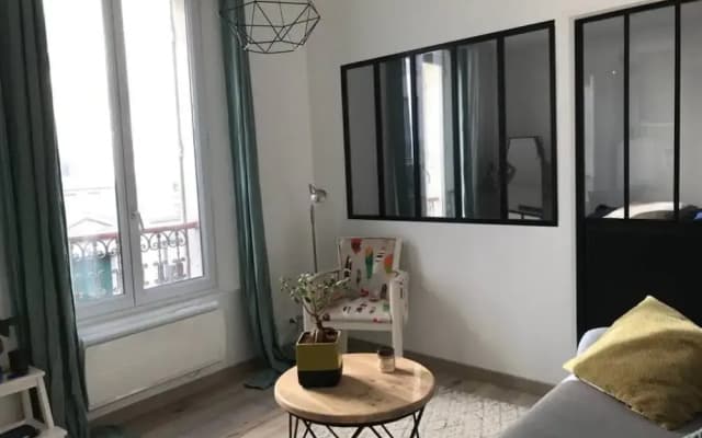 1 Bedroom Apartment Near Sacré-cœur - photo 4