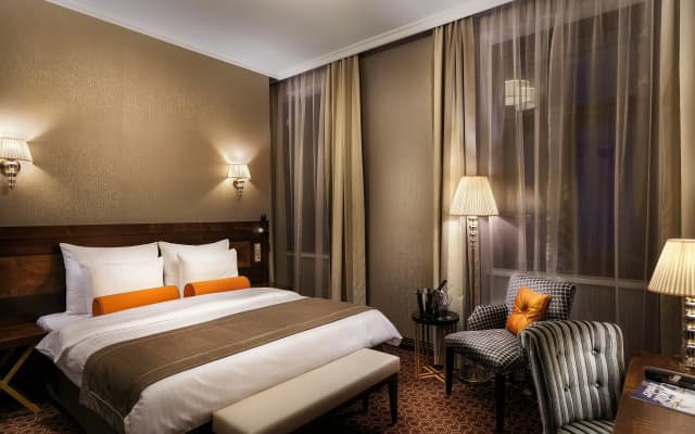 Cosmopolitan Hotel Prague - photo 3