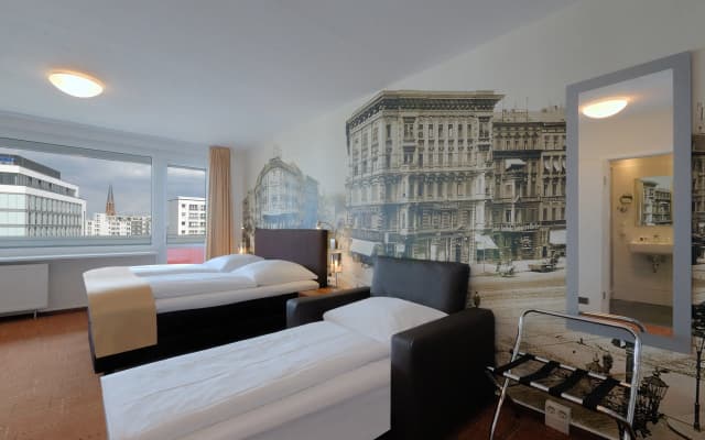 Mercure Hotel Berlin Am Alexanderplatz - photo 4