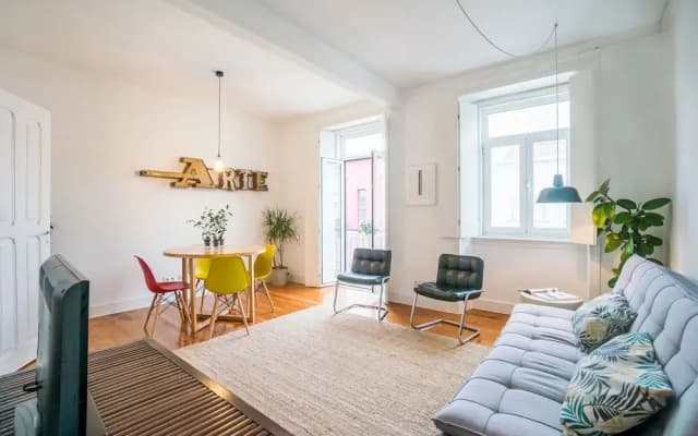Art Apartment - photo 2