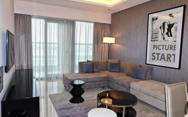 Luton Vacation Damac Paramount Tower - photo 4