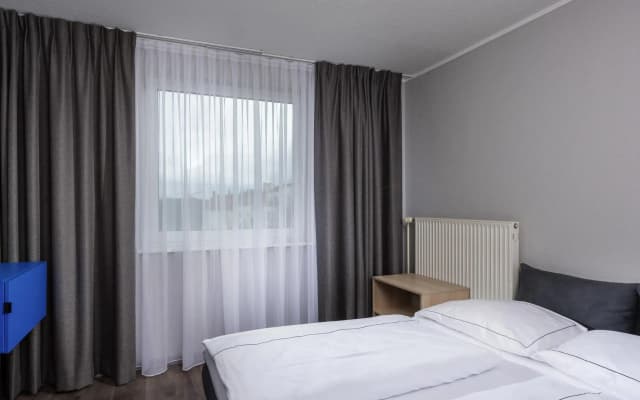 ibis Styles Berlin-Treptow - photo 4