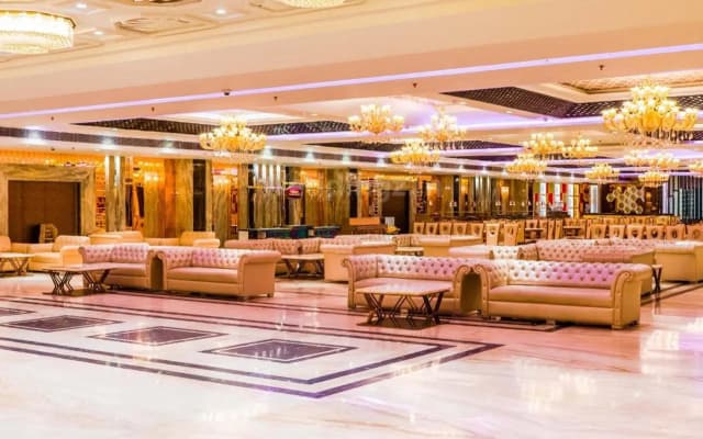 C Pearls Hotel Banquet - photo 2