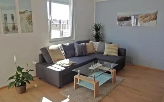 The View 33 - photo 2
