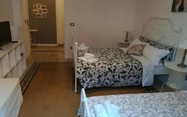 MiRhome Guest House - photo 2