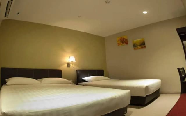 Ayer Hitam Hotel - photo 4