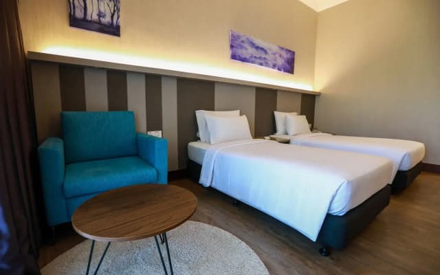 Bangi Resort Hotel - photo 4