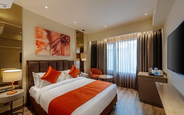 Hotel Saket 27 - photo 4