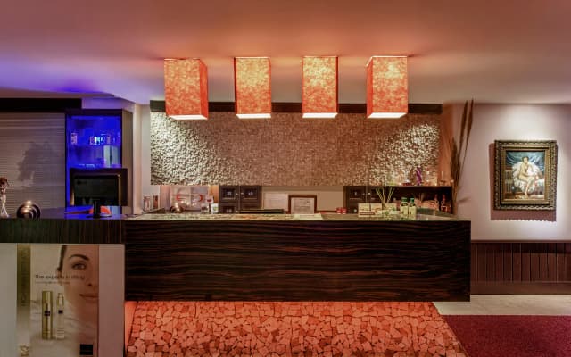 Delphin Botanik Hotel - photo 2
