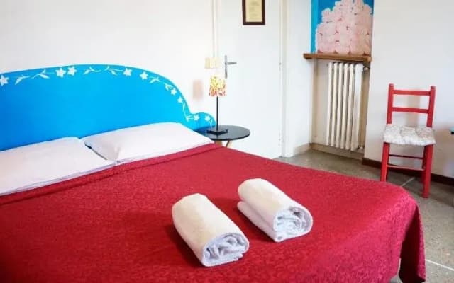 Casa Nuestra - photo 2