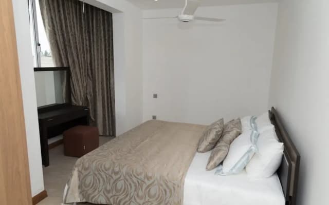 Crown Properties - photo 3
